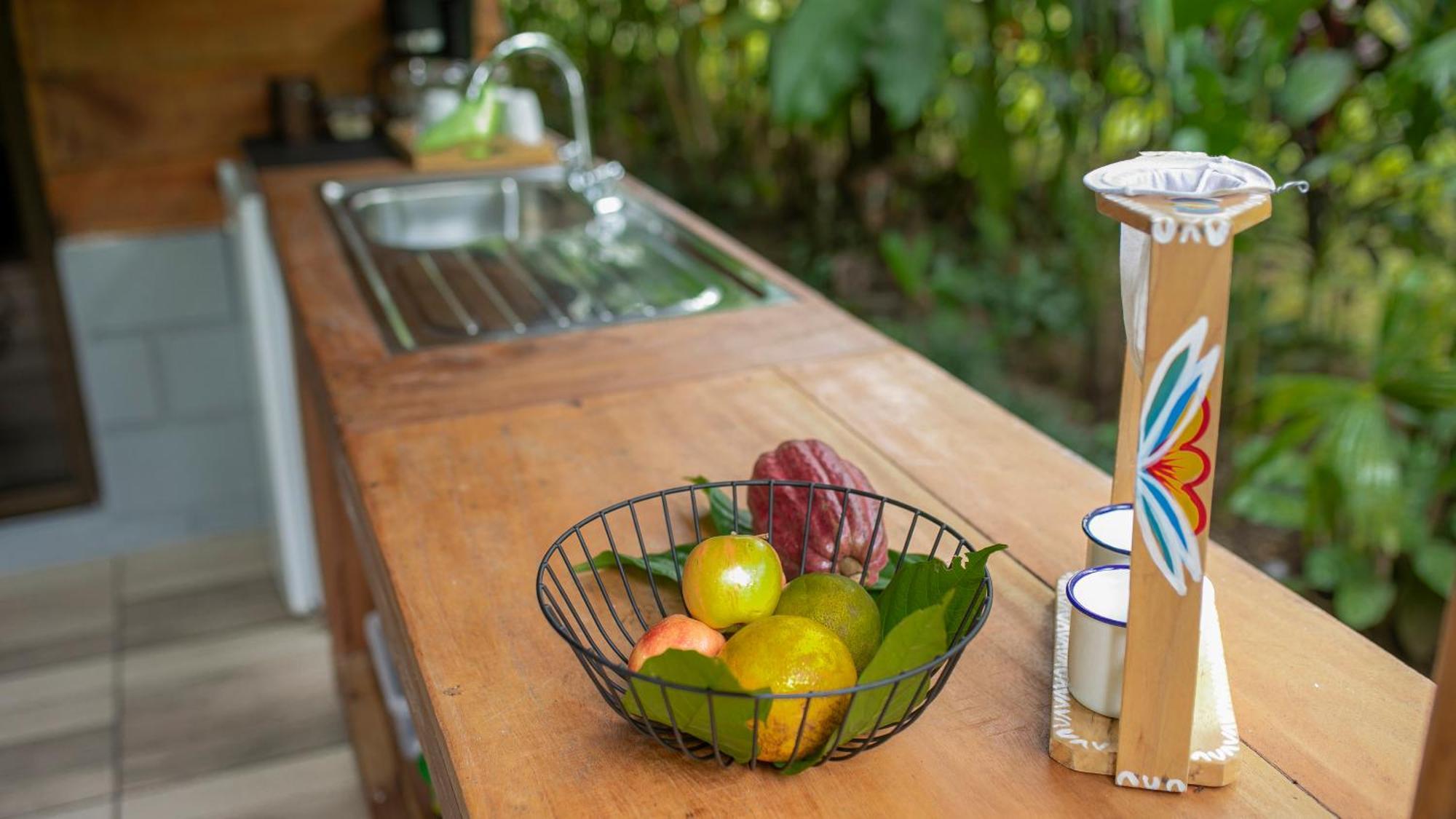Eden Organic Farm & Bungalows La Fortuna Quarto foto