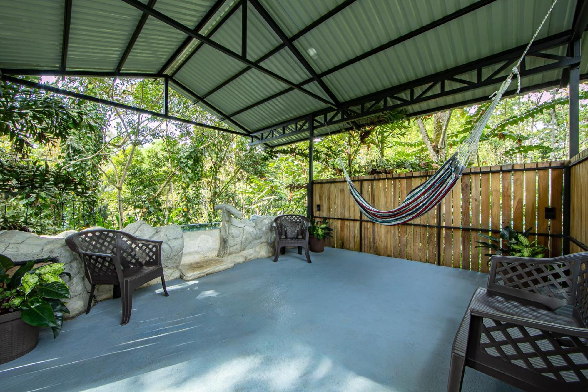 Eden Organic Farm & Bungalows La Fortuna Quarto foto